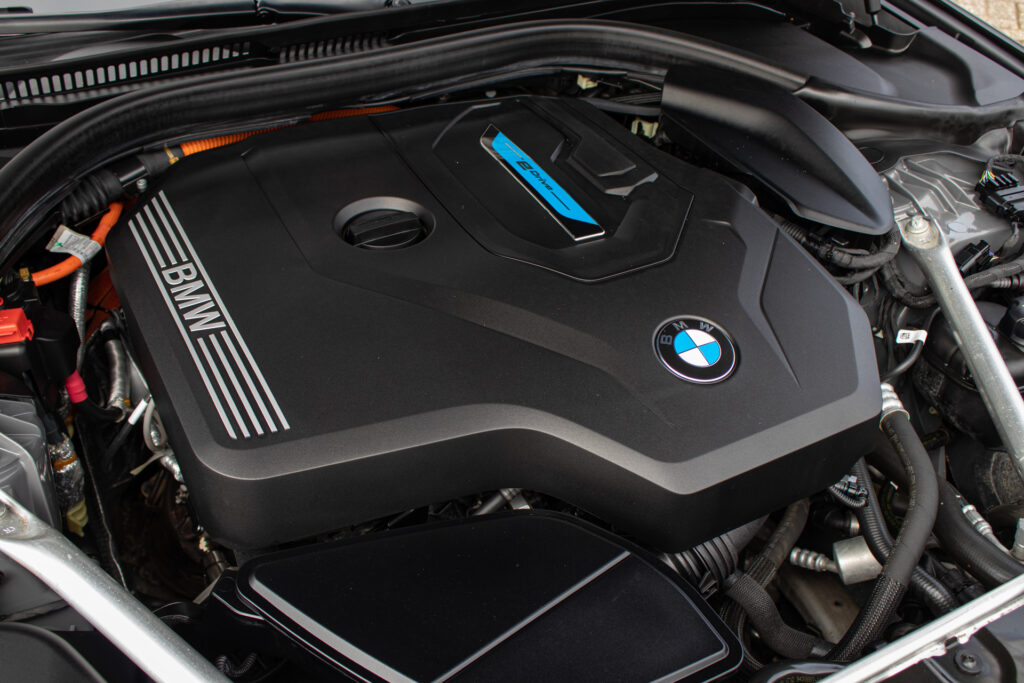 BMW 530e G31 Touring High Executive M Sport – Foto 8