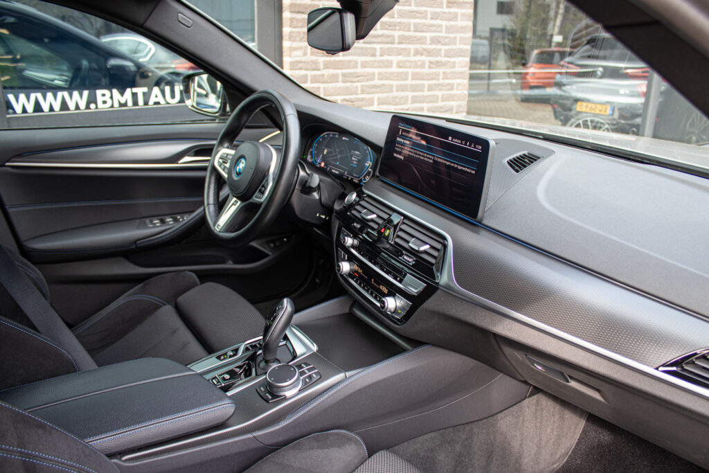BMW 530e G31 Touring High Executive M Sport – Foto 17