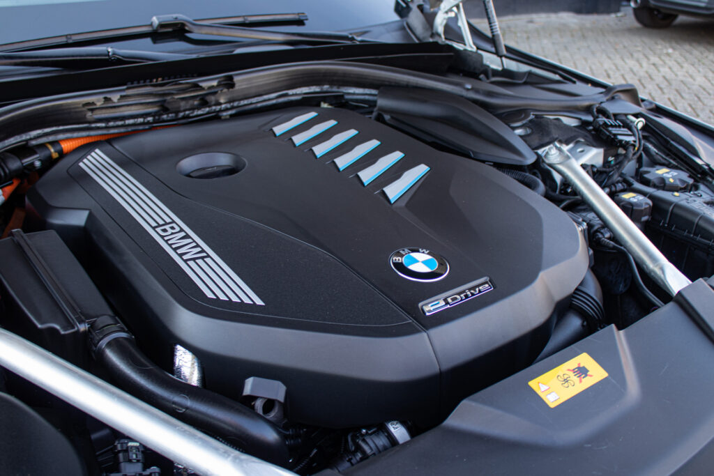 BMW 745e G11 High Executive M Sport – Foto 8