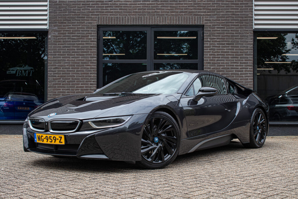 BMW i8 