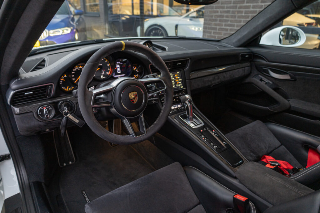 Porsche 911 4.0 GT3 RS – Foto 11